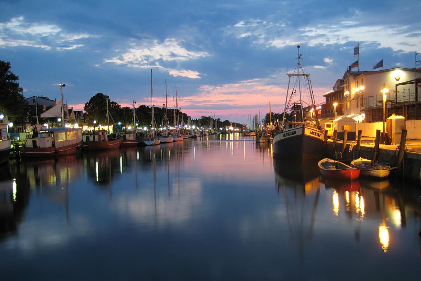 Ferienhaus Meersand Rostock Esterno foto